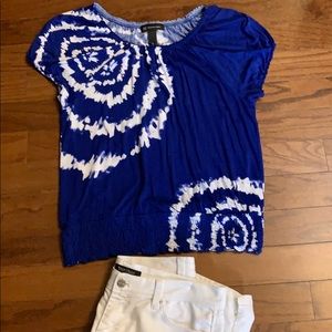 INC NWOT SSLeeve Tee Purple w/white and studs SzL
